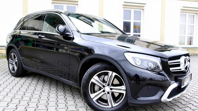 Mercedes-Benz GLC cena 114999 przebieg: 132000, rok produkcji 2016 z Garwolin małe 562